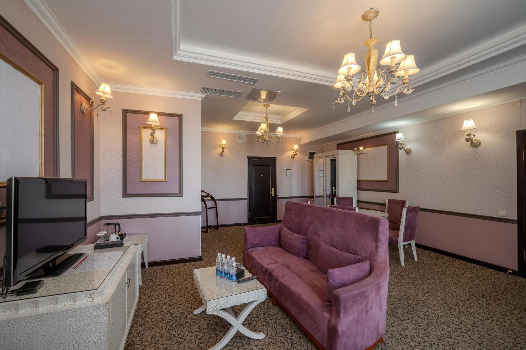 Jannat Regency Hotel Bishkek Luaran gambar