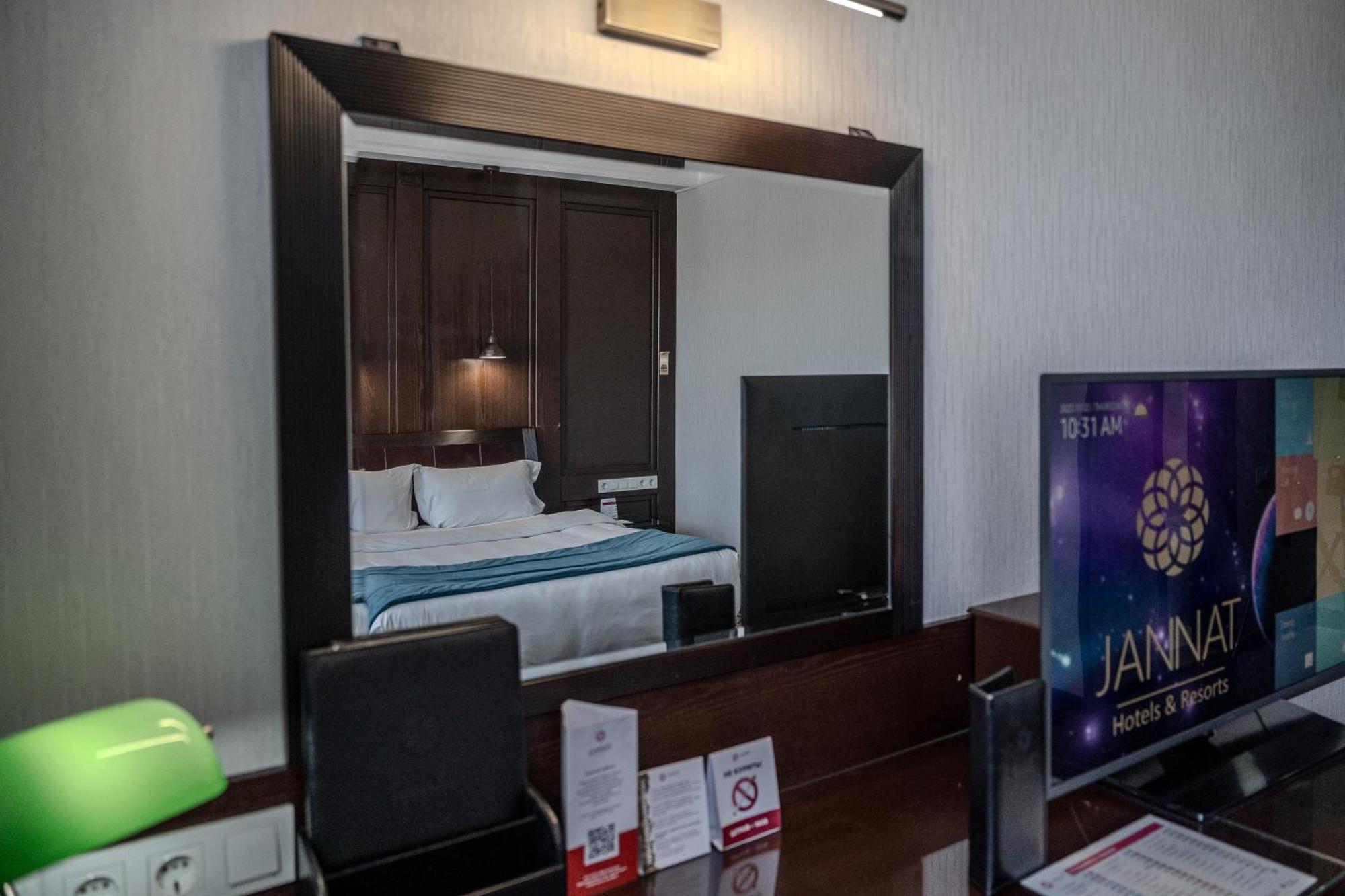 Jannat Regency Hotel Bishkek Luaran gambar