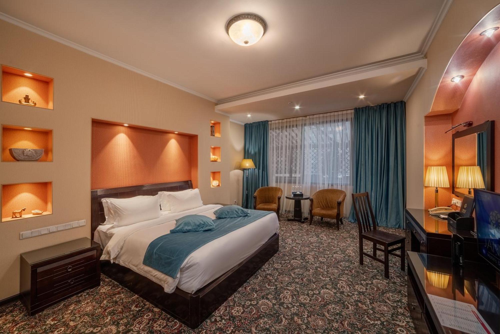 Jannat Regency Hotel Bishkek Luaran gambar