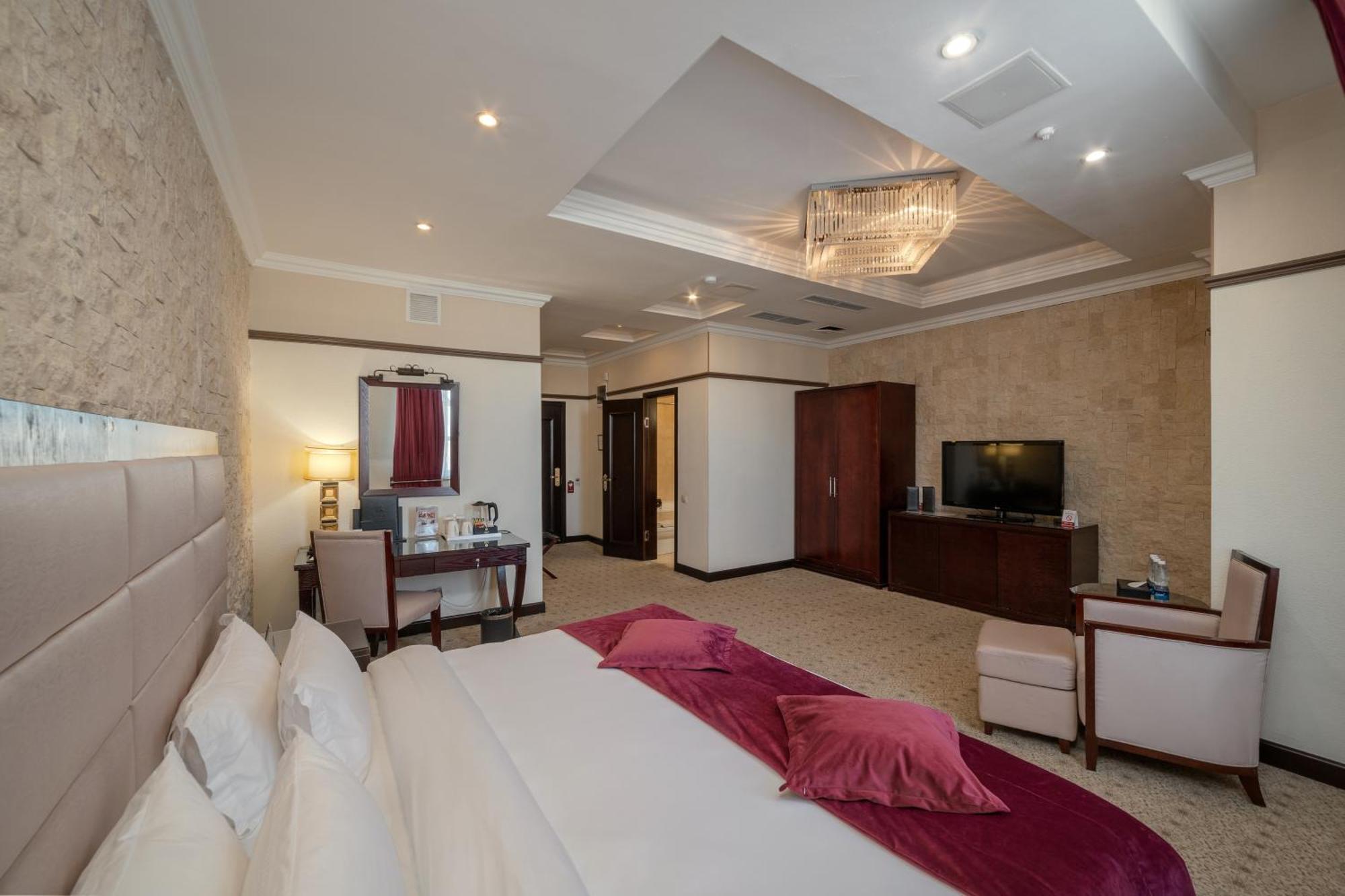 Jannat Regency Hotel Bishkek Luaran gambar