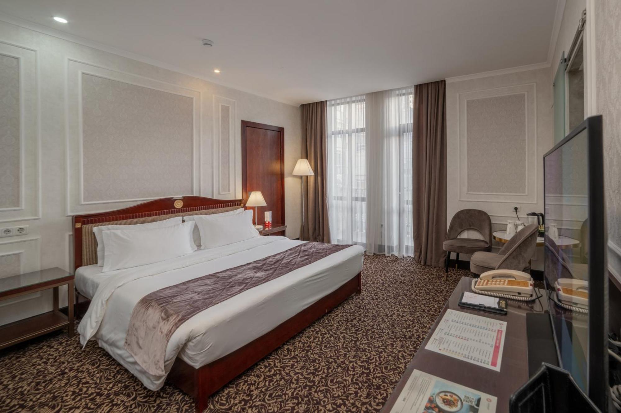 Jannat Regency Hotel Bishkek Luaran gambar