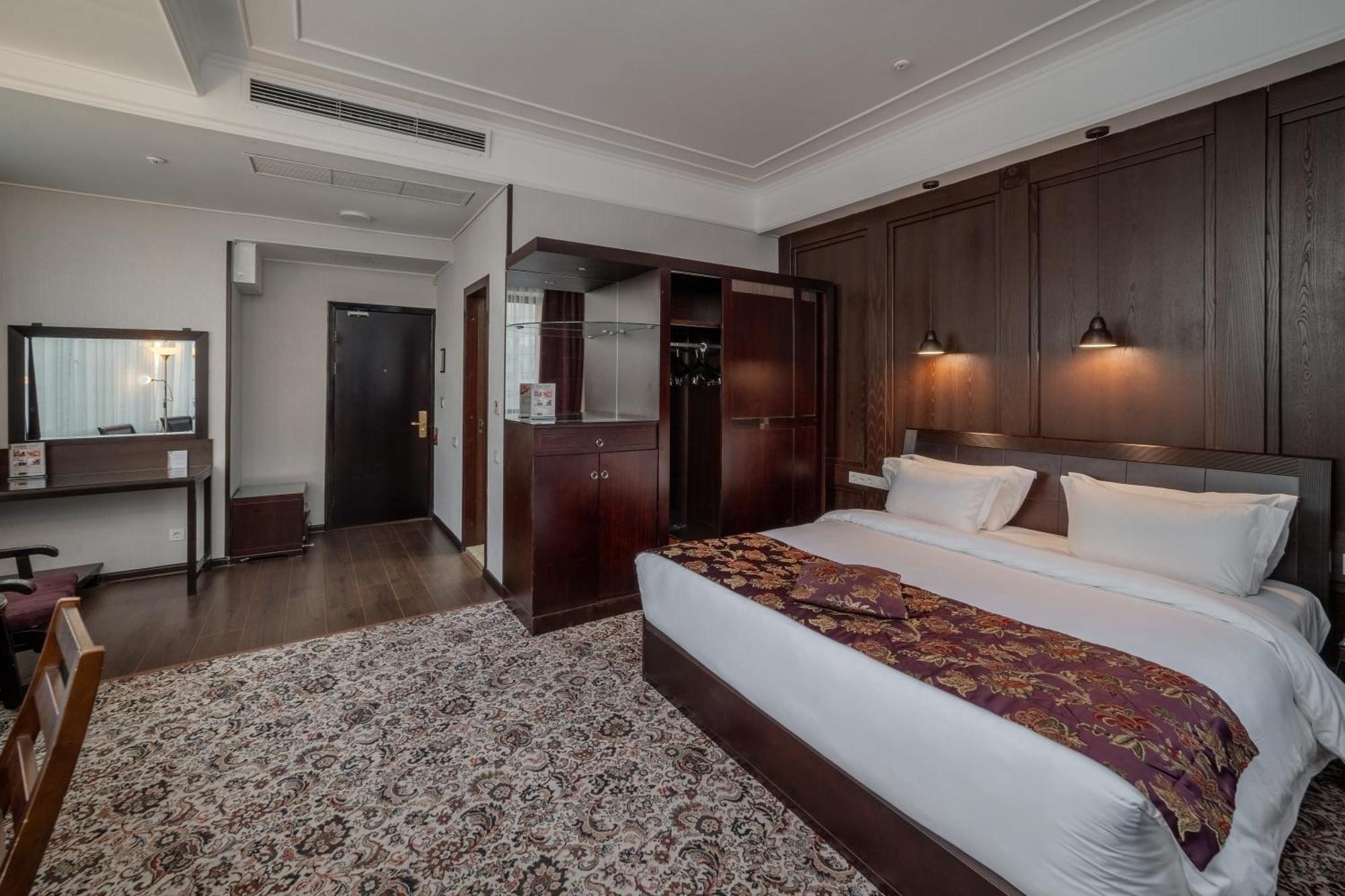 Jannat Regency Hotel Bishkek Luaran gambar